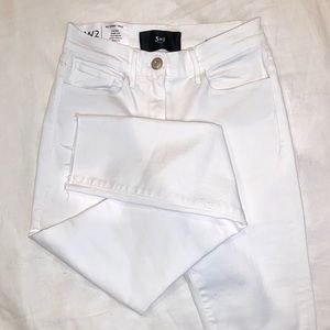 3x1 NYC W2 Skinny Crop White Jeans!
